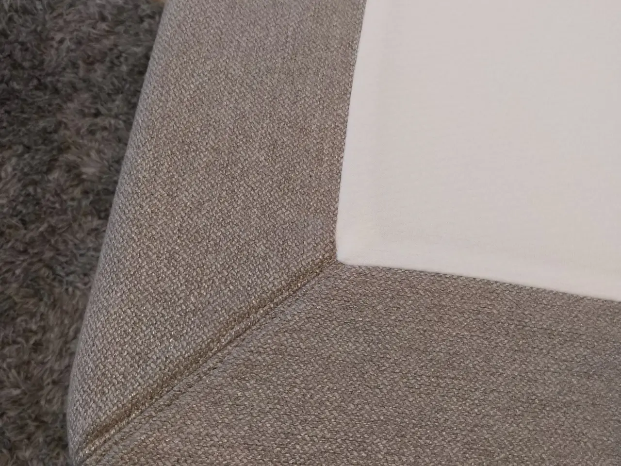 Billede 5 - Kvalitetsseng m/opbevaring inkl. topmadras (210cm)