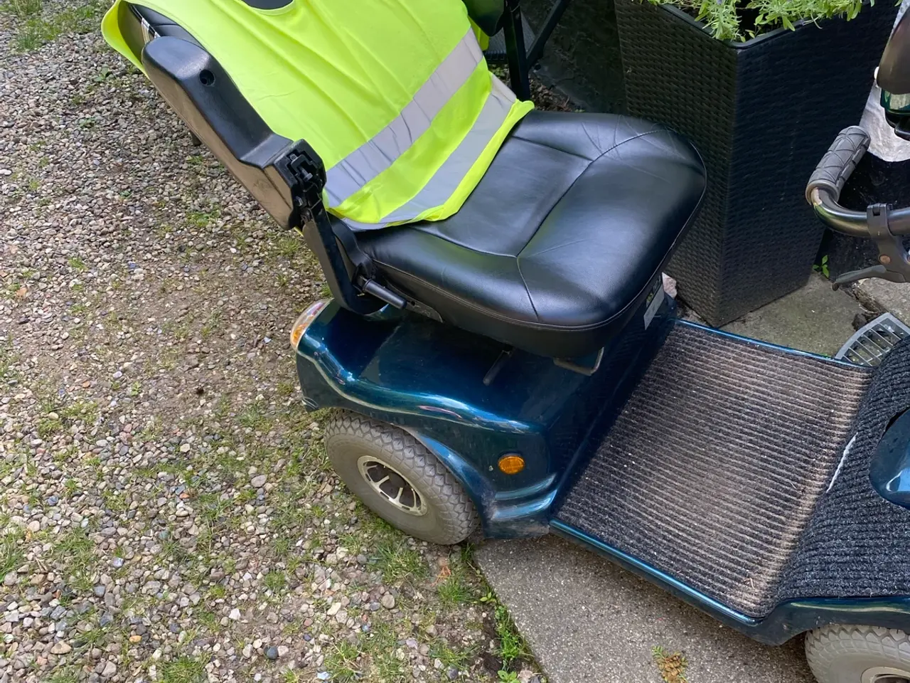 Billede 10 - Grøn Karma el-scooter