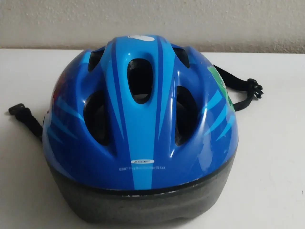 Billede 3 - Cykelhjelm med pyjamasheltene
