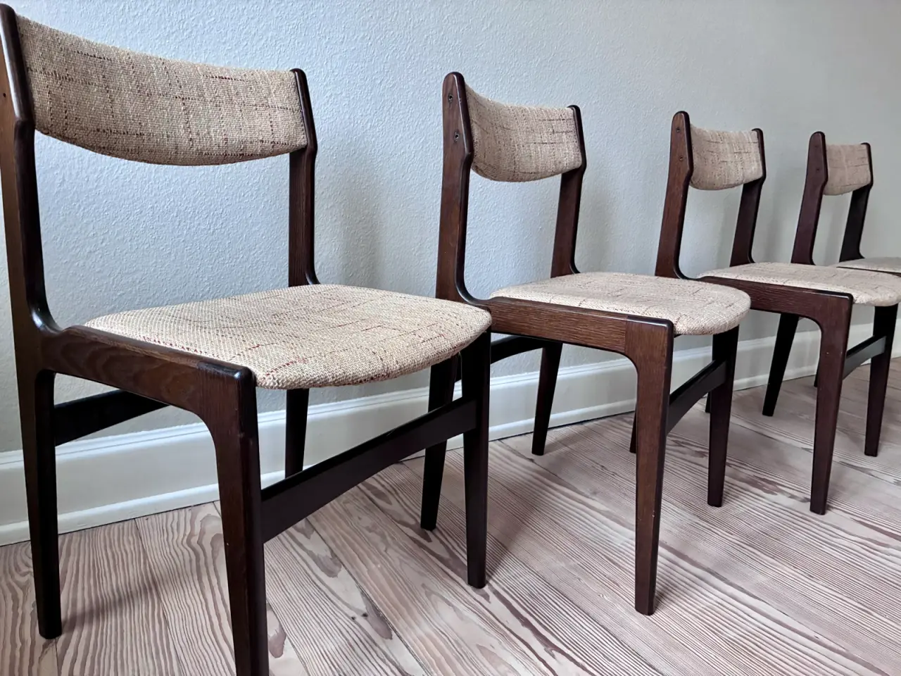 Billede 1 - 4 Erik Buch stole i eg fra 60”erne