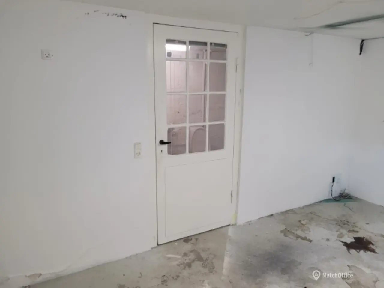 Billede 4 - 45m2. opvarmet Lager i kælder med eget toilet.