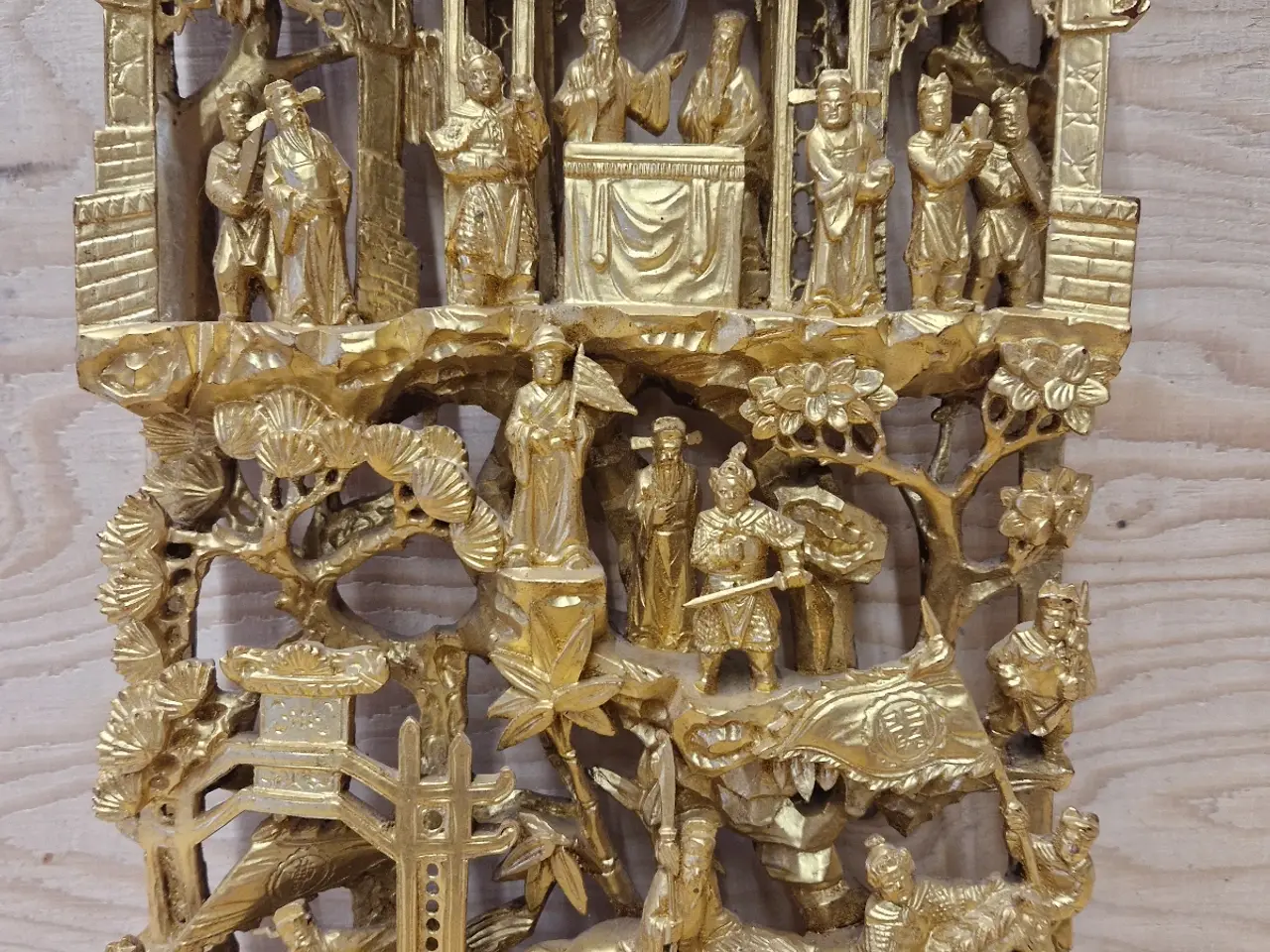 Billede 4 - Kinesisk forgyldt trærelief