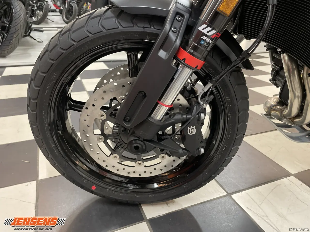 Billede 10 - Husqvarna Svartpilen 801