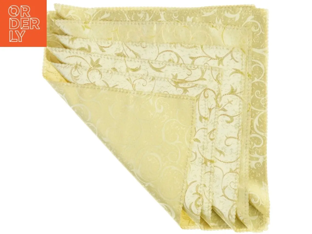 Billede 1 - Broderede servietter (str. Cirka. 47 x 47 cm)