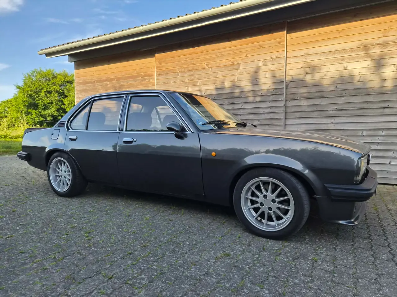 Billede 3 - Opel Ascona b 3.0E