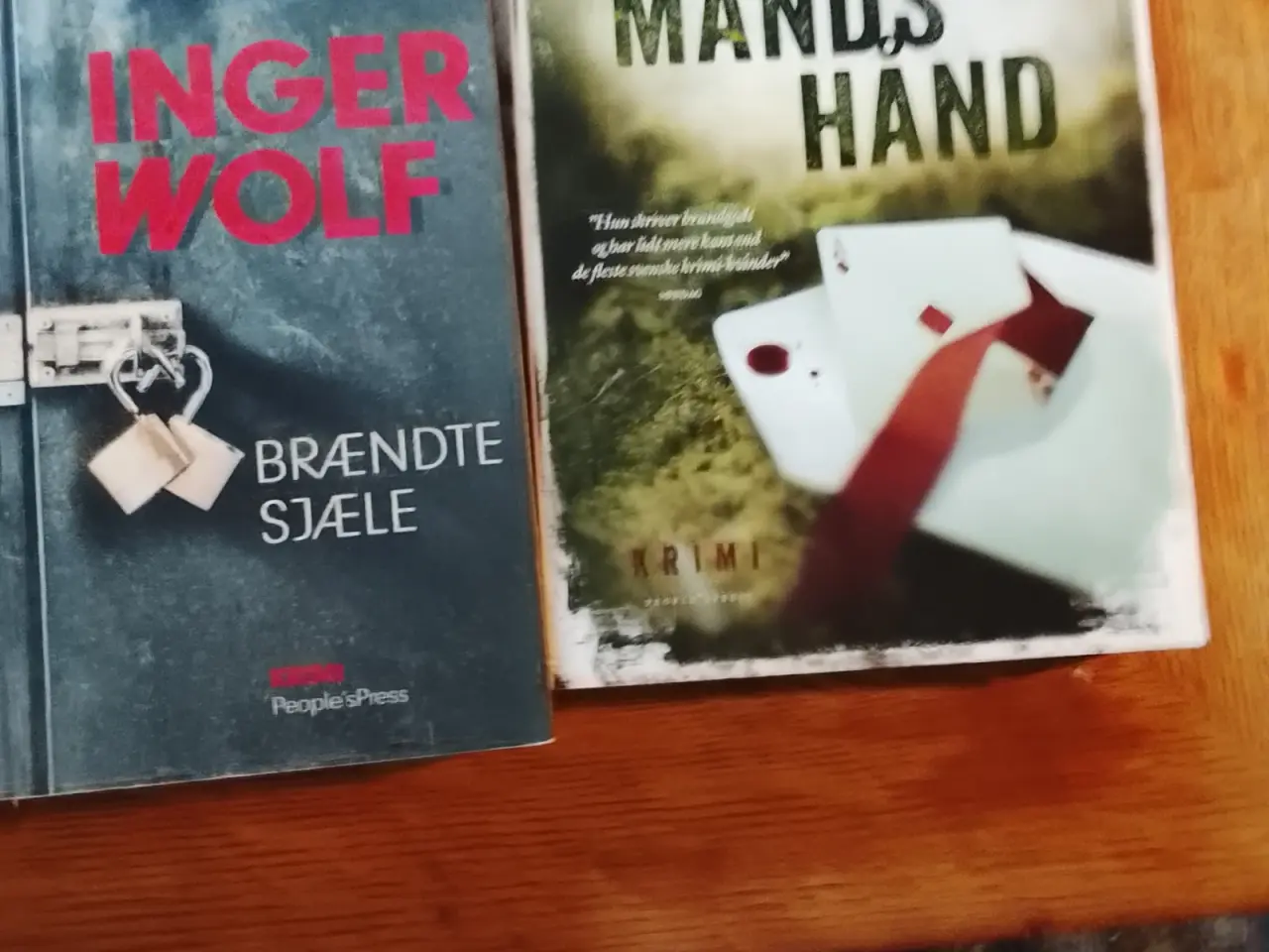 Billede 2 - Bøger,dvd sælges billigt,,fyn