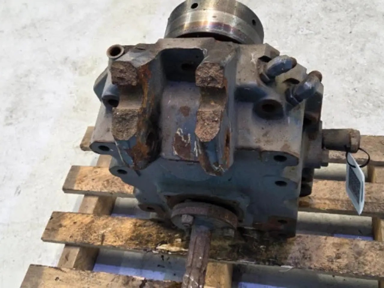 Billede 15 - New Holland M135 Pto Transmission 5157158