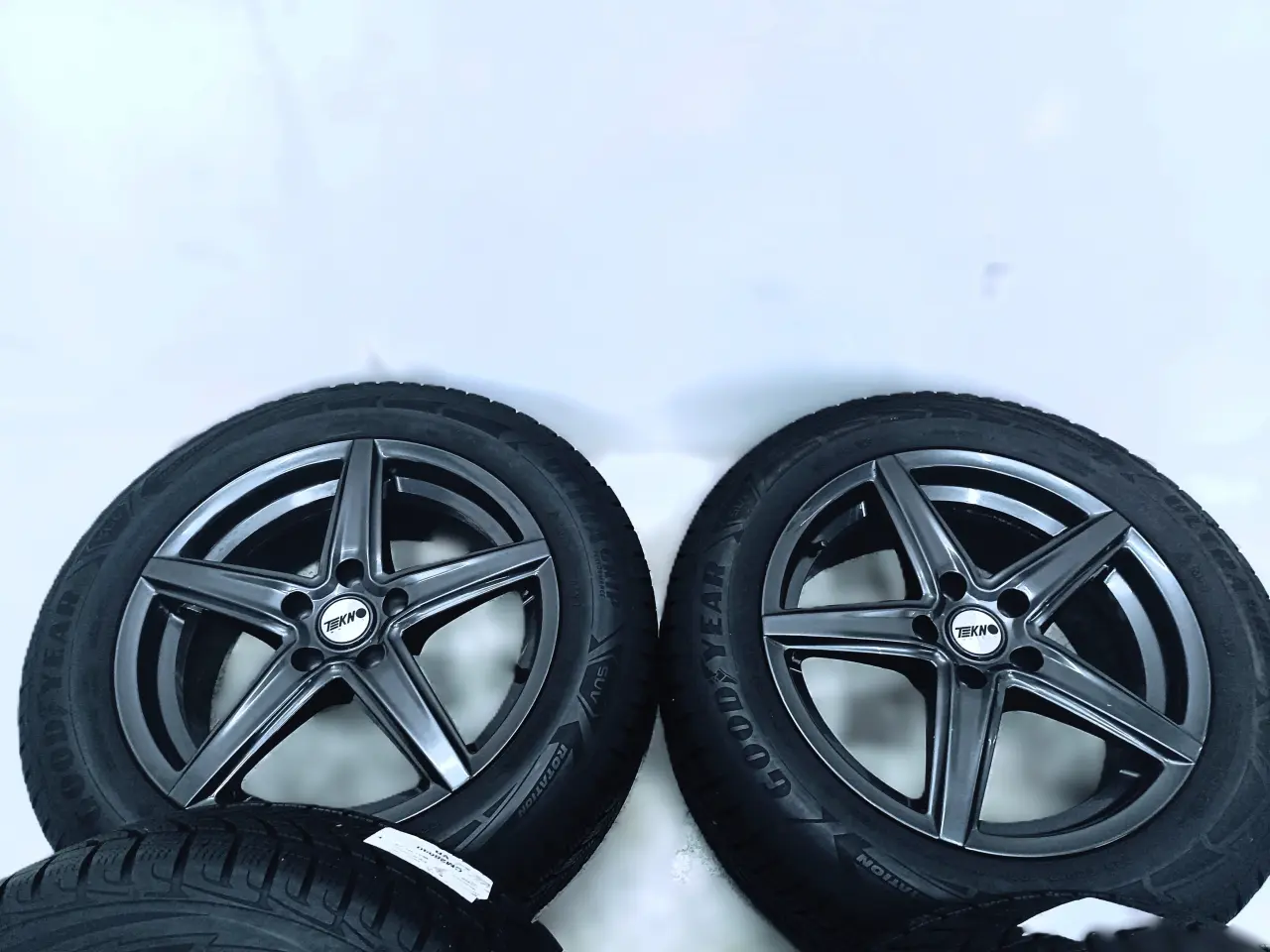 Billede 4 - 5x112 17" ET35 nav 70ø Tekno wheels vintersæt