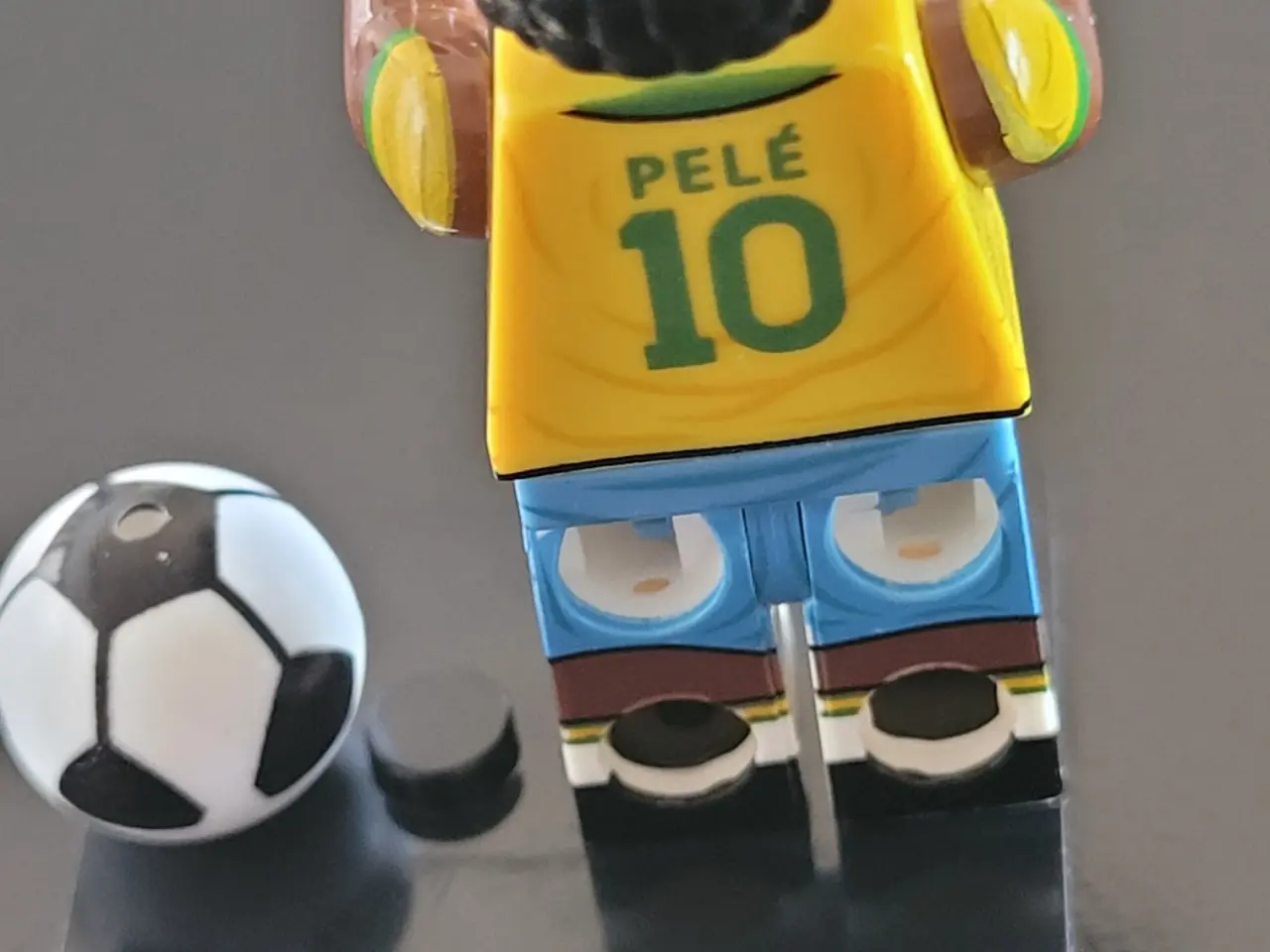 Billede 2 - Pele figur i samle sæt