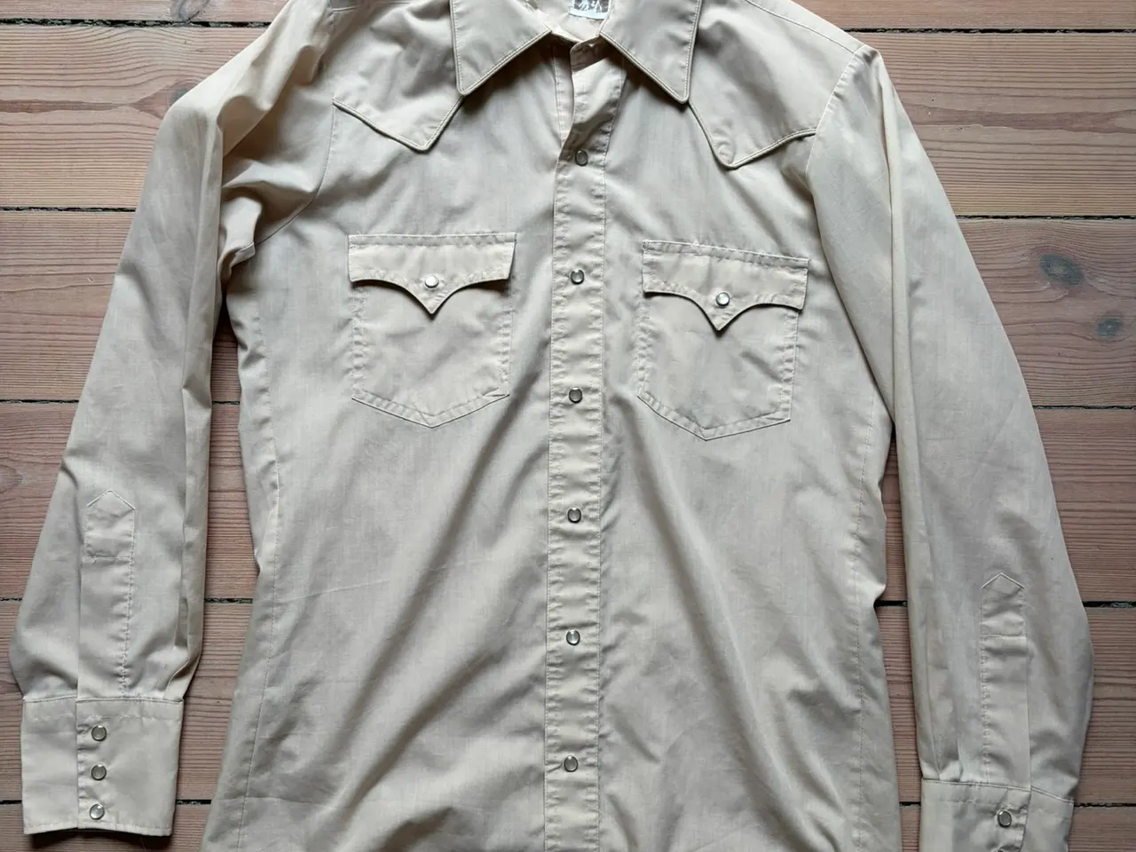 Billede 1 - Retro Karman westernskjorte med trykknapper.