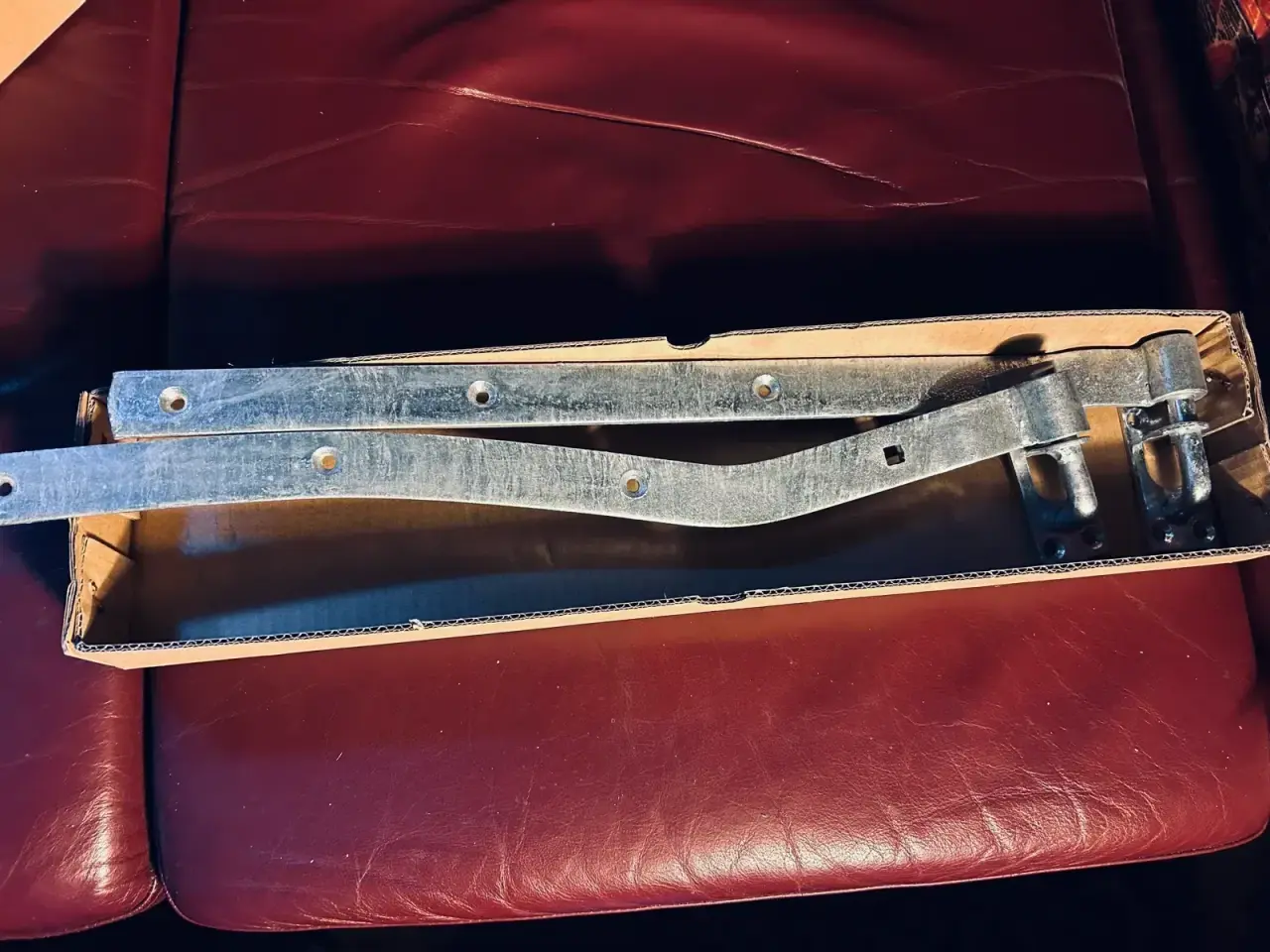 Billede 1 - Lågebeslag / hængsler kraftige, galvaniserede !