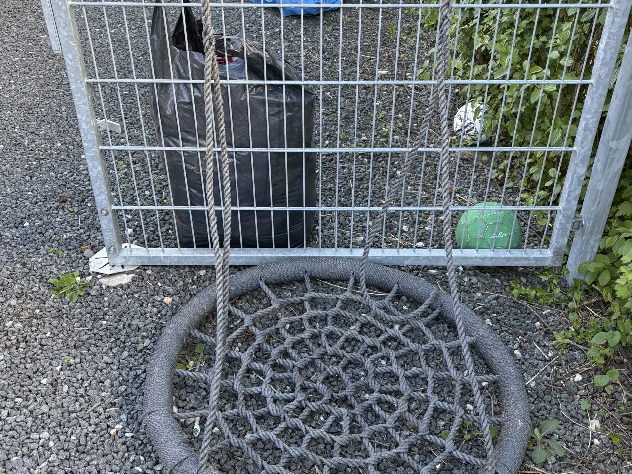Billede 1 - Sanse Gynge til haven