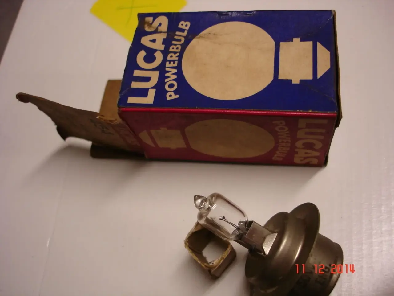 Billede 2 - Pærer 6 og 12 Volt.