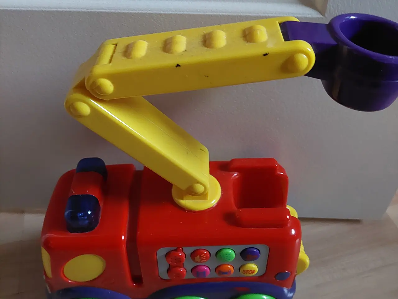 Billede 1 - Fin Brandbil fra Toy m stige Lys og lyd 