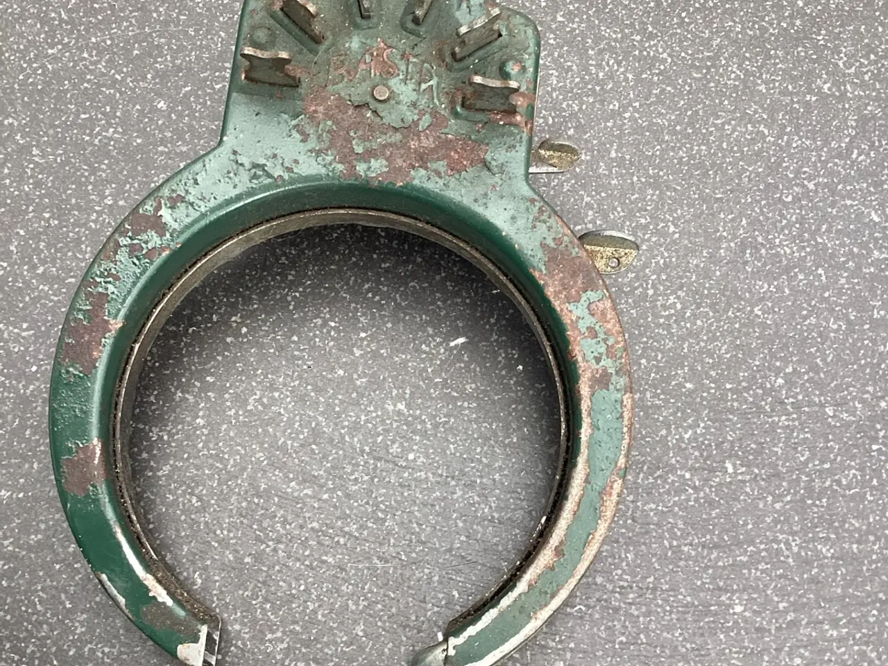Billede 1 - VINTAGE BRUGT DANSK BASTA KODELÅS