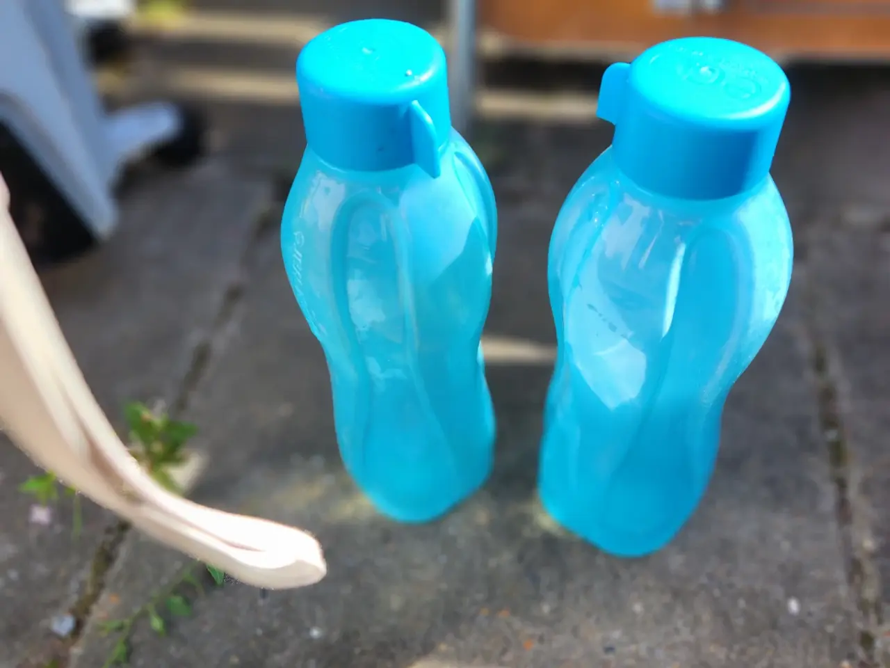 Billede 1 - tupperware 1 liters flaske