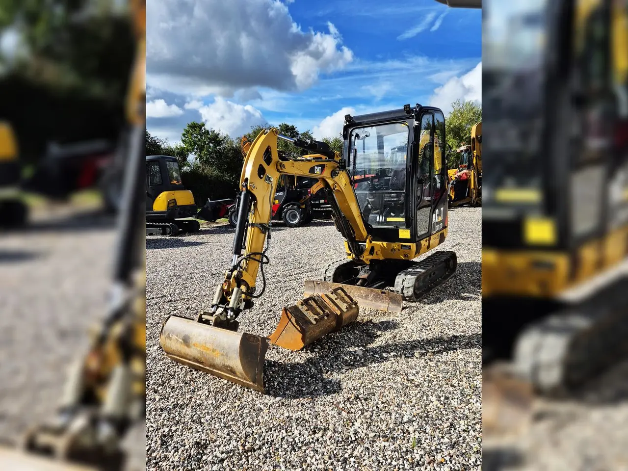 Billede 3 - Caterpillar 301.7D / nyere Tiltman og skovlsæt / 3800 timer og årgang 2016