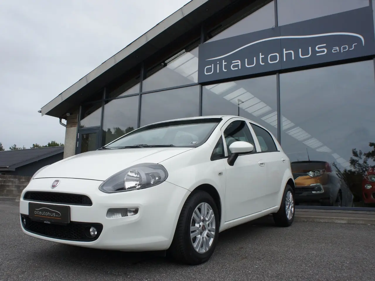 Billede 2 - Fiat Punto 0,9 TwinAir 100 Popstar
