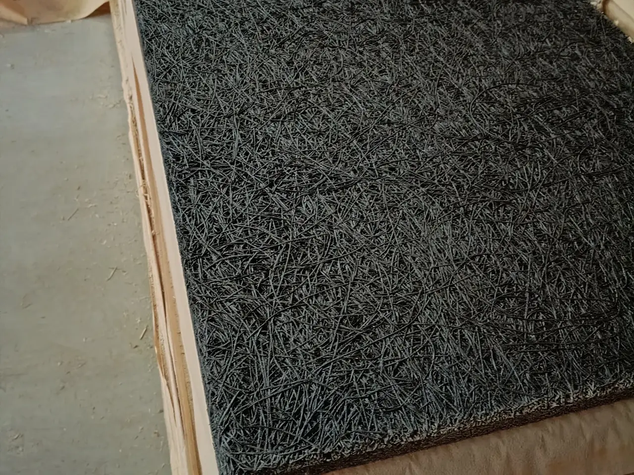Billede 2 - Troldtekt i sort 140 m2: 8000 kr