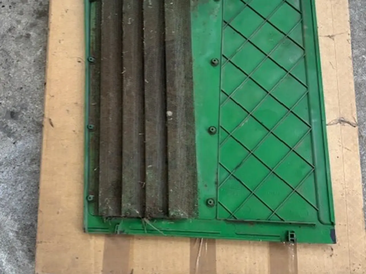 Billede 2 - Højre sidepanel - John Deere 6000- og 6010-serie