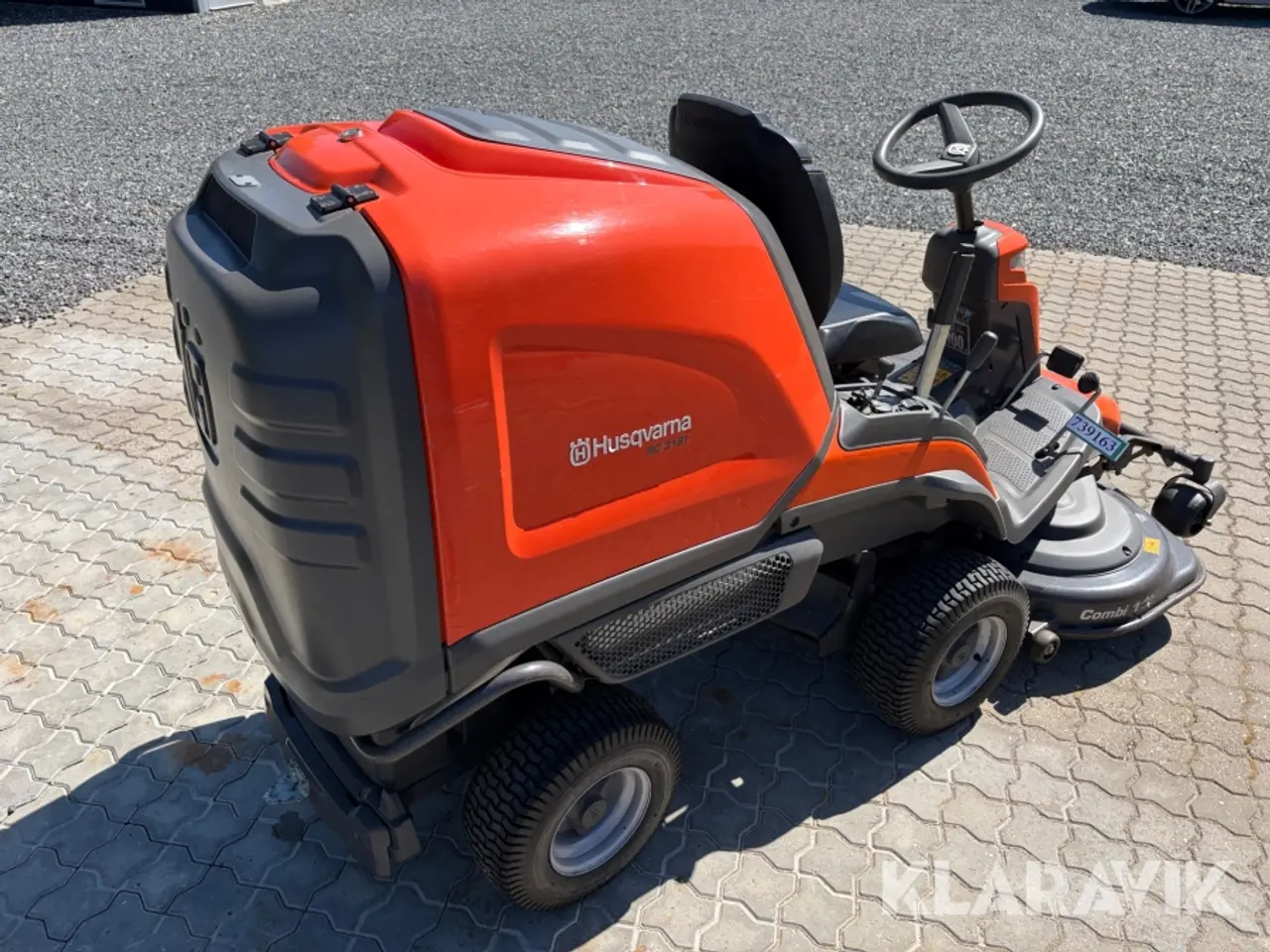 Billede 3 - Frontklipper Husqvarna RC 318T med græsopsamler