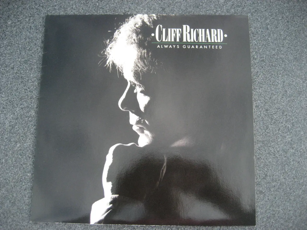 Billede 4 - 2 LP-plader med Cliff Richard