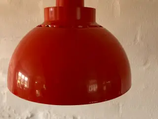 MiniSol pendel – rød – Nordisk Solar – design af S