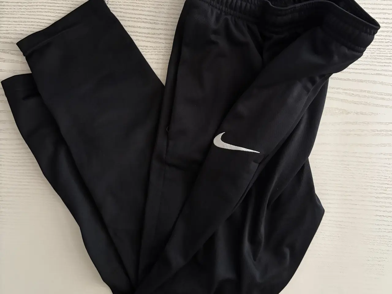 Billede 3 - Sportstøj, Træningsdragt Nike str. 137-147