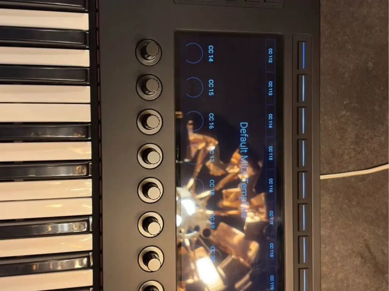 Billede 3 - Kontrol s61 Midi Keyboard
