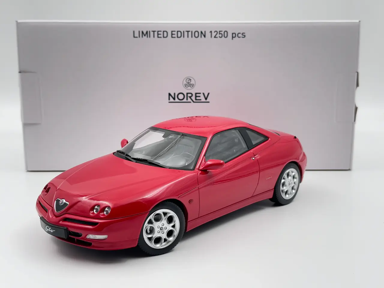 Billede 1 - 1999 Alfa Romeo GTV 2.0 Twin Spark - 1:18