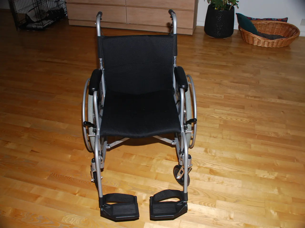 Billede 4 - Kørestol Actiumplus