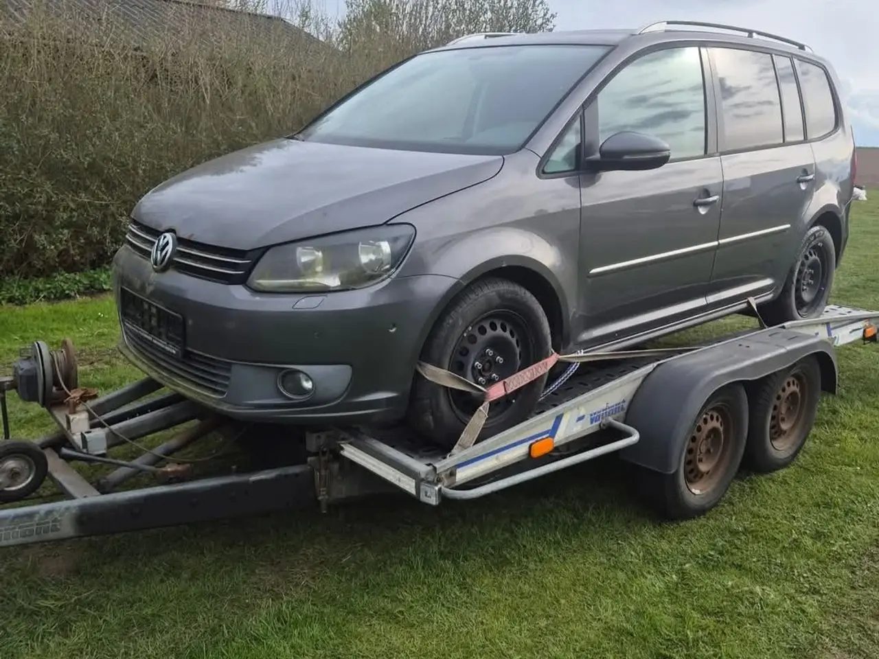 Billede 1 - Søger en Vw Touran Diesel