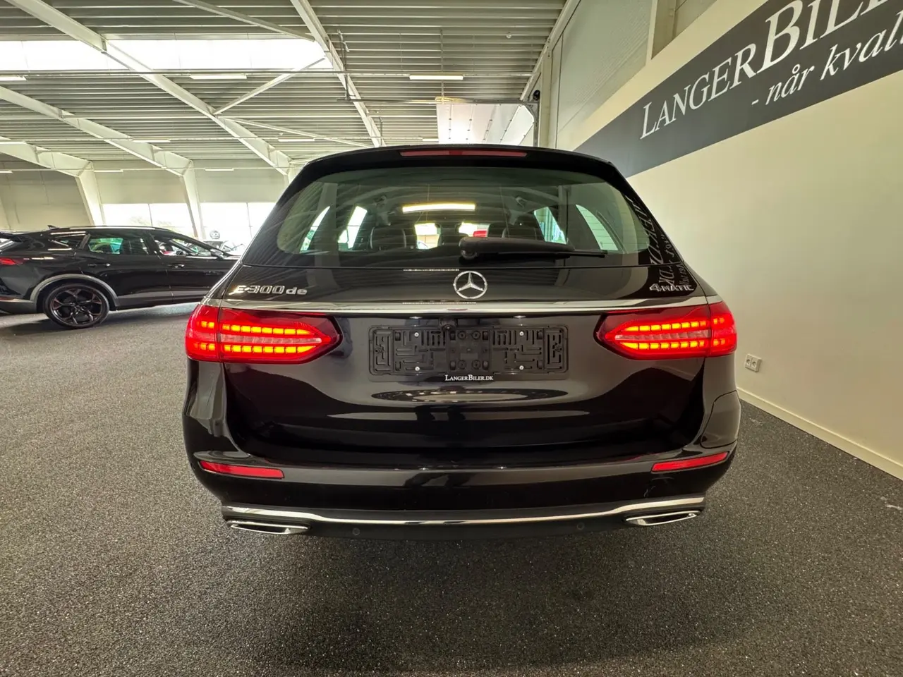 Billede 4 - Mercedes E300 de 2,0 stc. aut. 4Matic