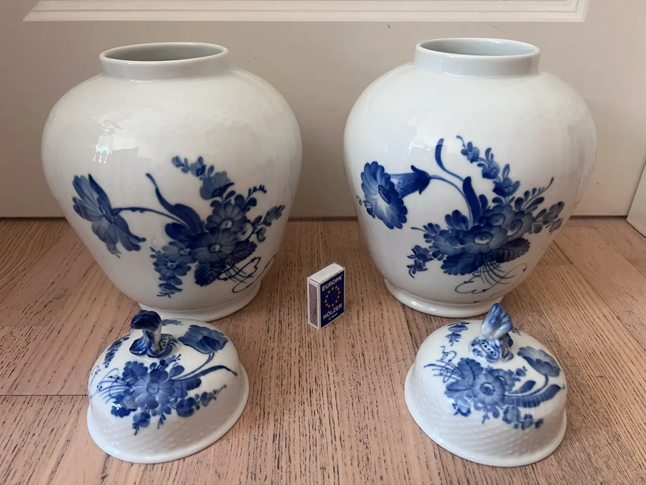 Billede 3 - Rigtig store Royal Copenhagen blå blomst låg vaser