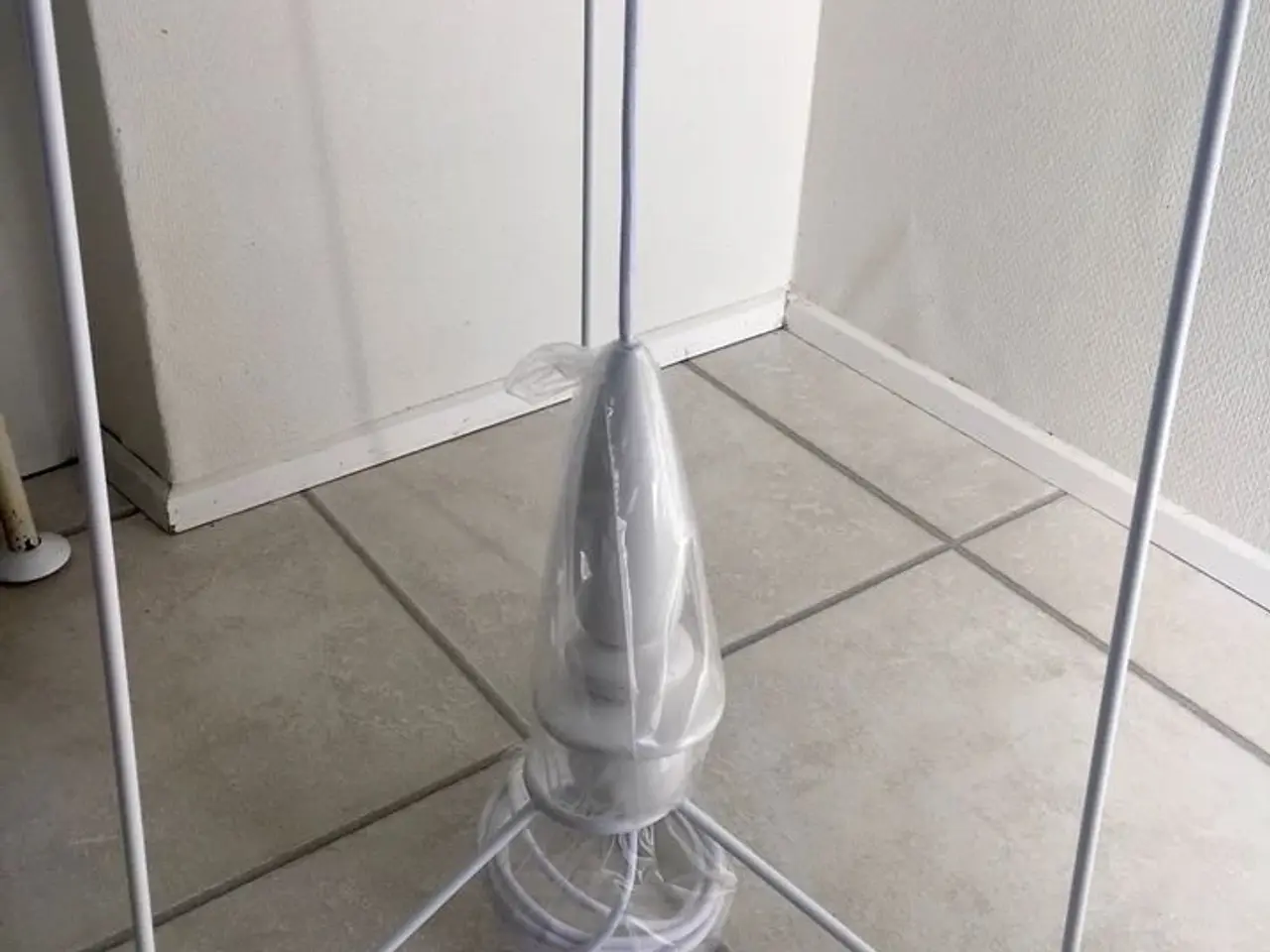Billede 4 - HELT NY stor flot gulvlampe fra Frandsen lighting