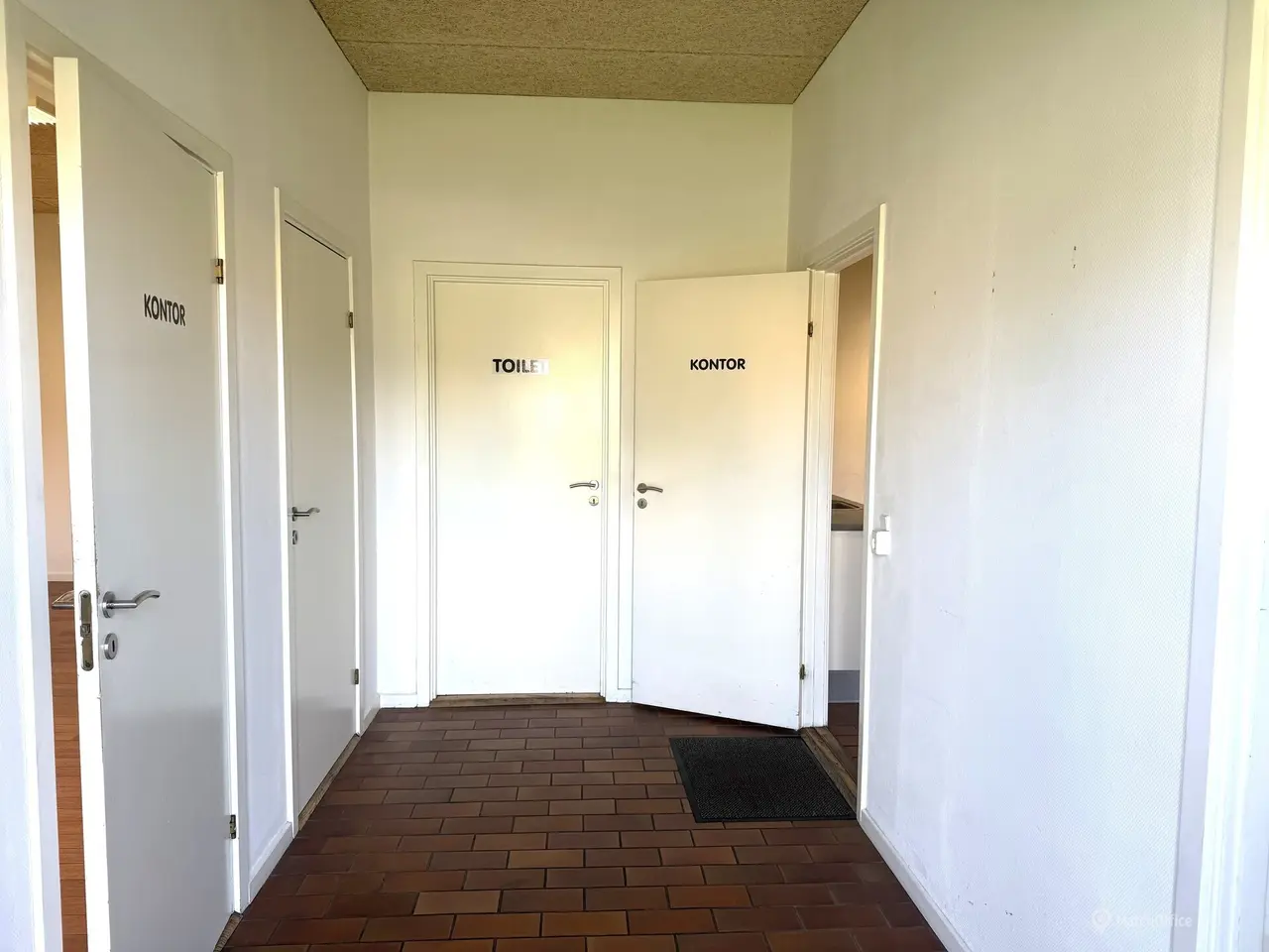 Billede 11 - 3.420 m2 lager til leje