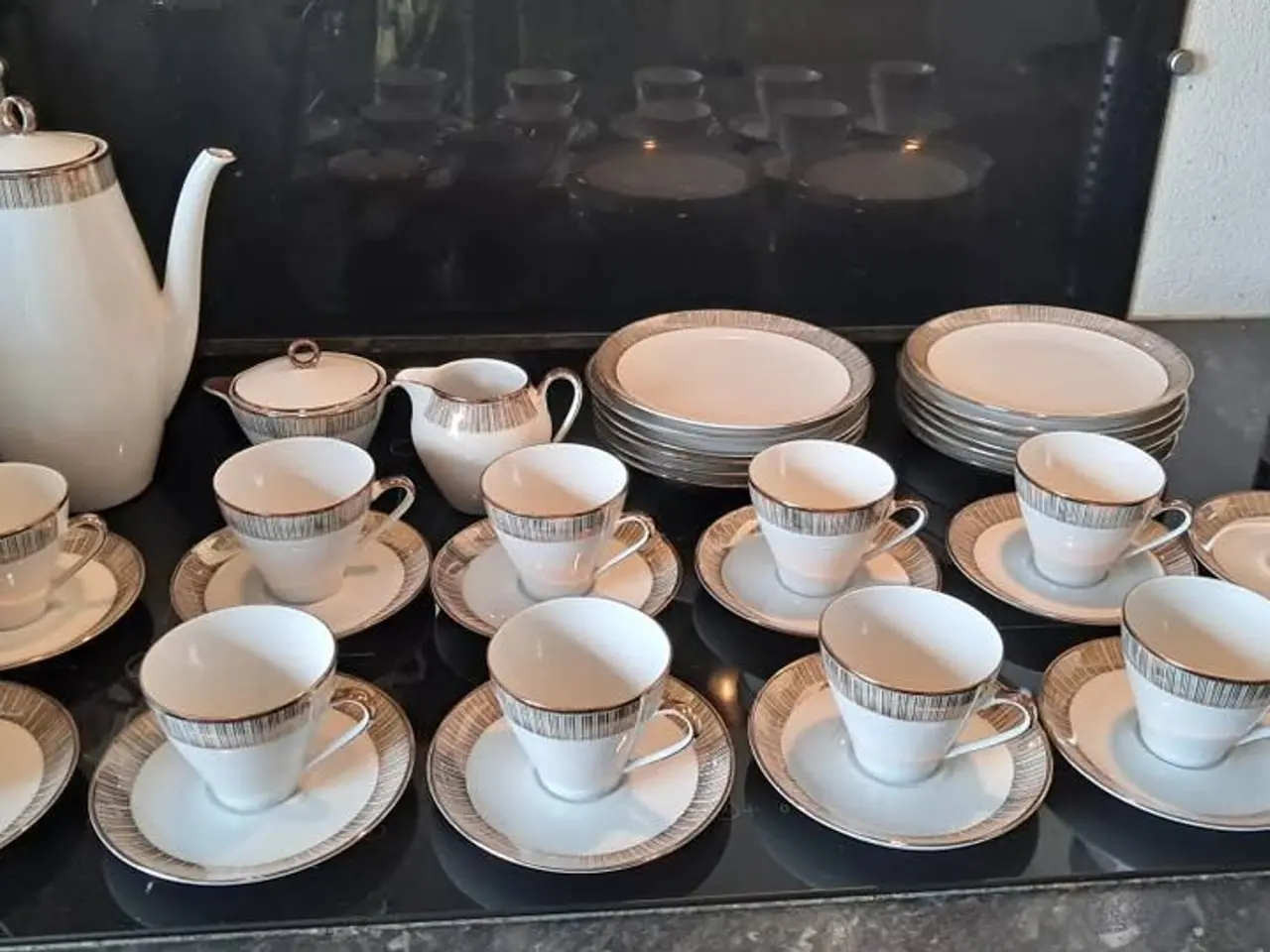 Billede 1 - Kaffestel - Bavaria til 12 personer minus 1 kop..