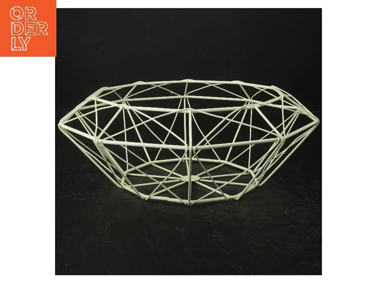 Billede 1 - Metal kurv (str. 28 cm)