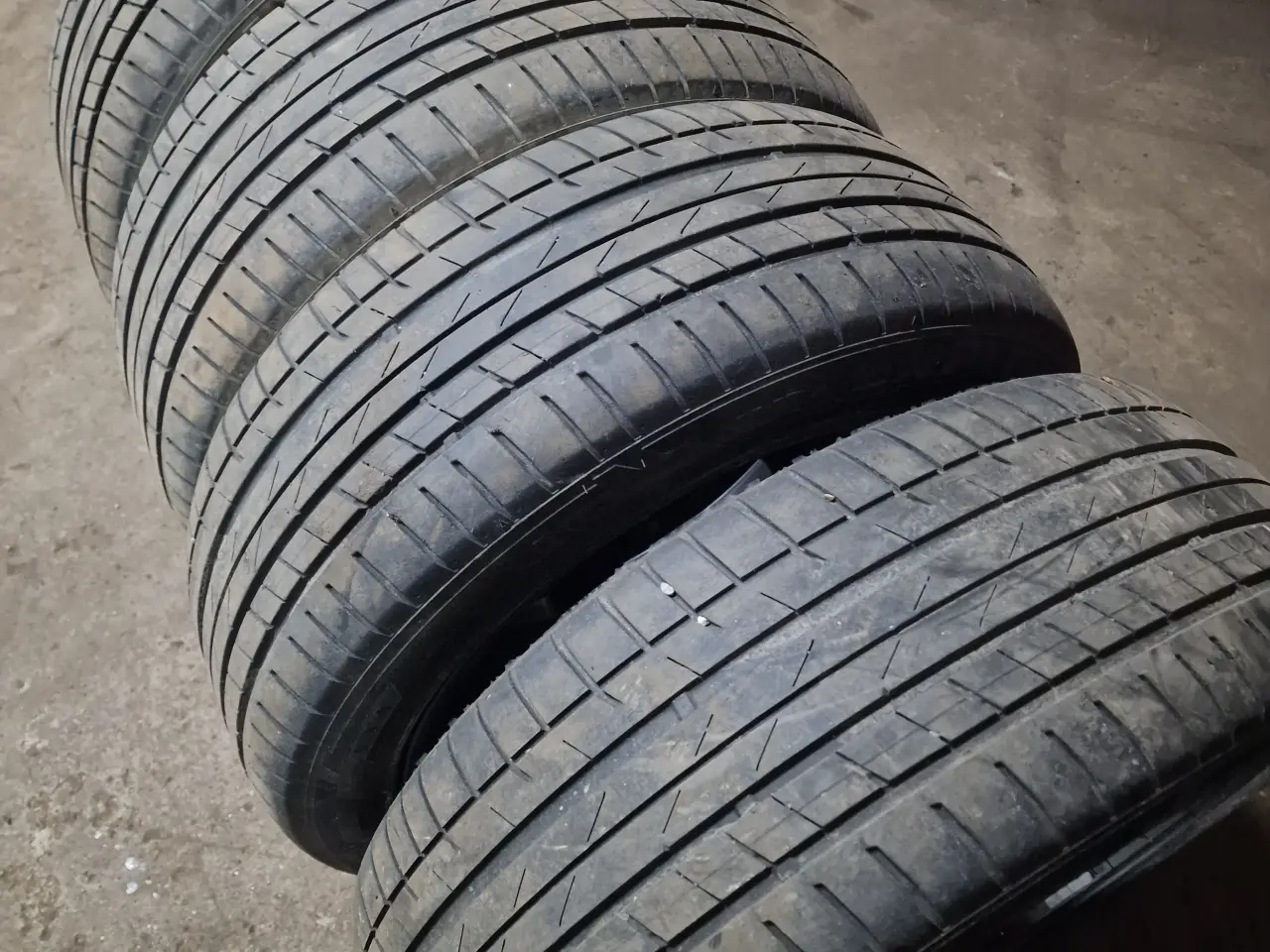 Billede 1 - 255/45/ 20" Petlas