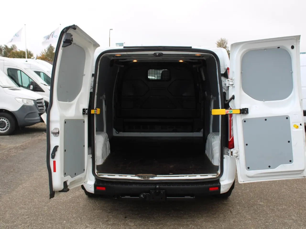 Billede 10 - Ford Transit Custom 300 L2 2,0 TDCi 130 Trend