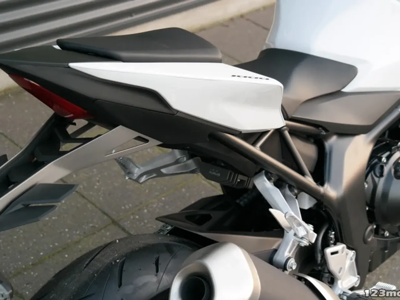 Billede 6 - Honda CB 1000 Hornet MC-SYD       BYTTER GERNE