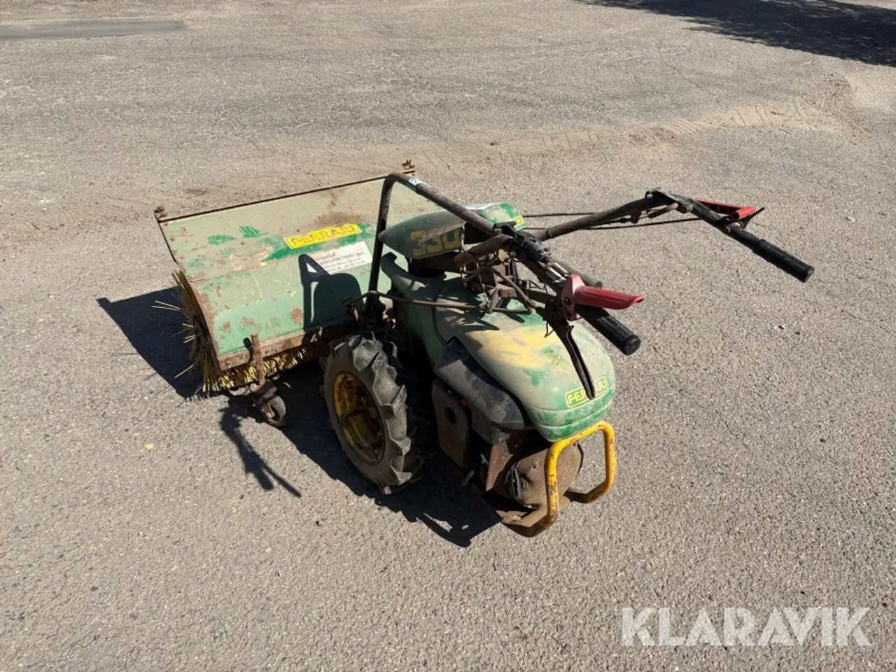 Billede 3 - 2-hjulet traktor Ferrari 330 med kost