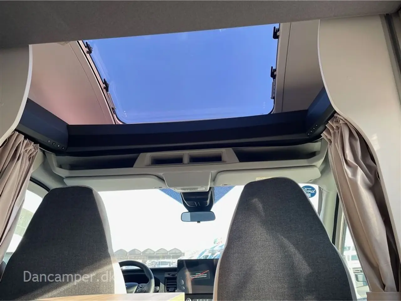 Billede 27 - 2026 - Chausson 720 Titanium