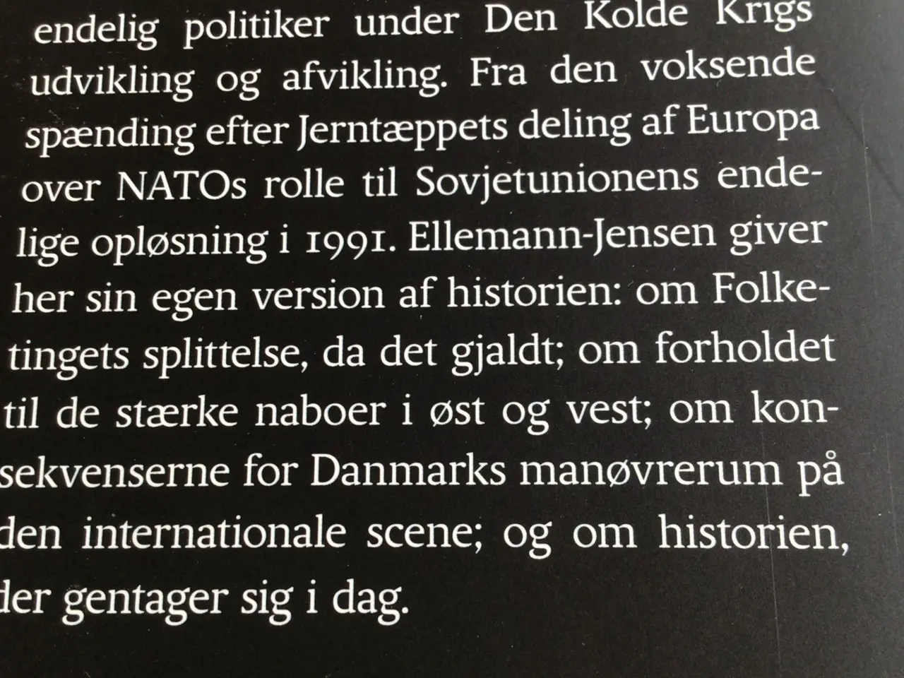 Billede 2 - Uffe Ellemann- Jensen : Fodfejl