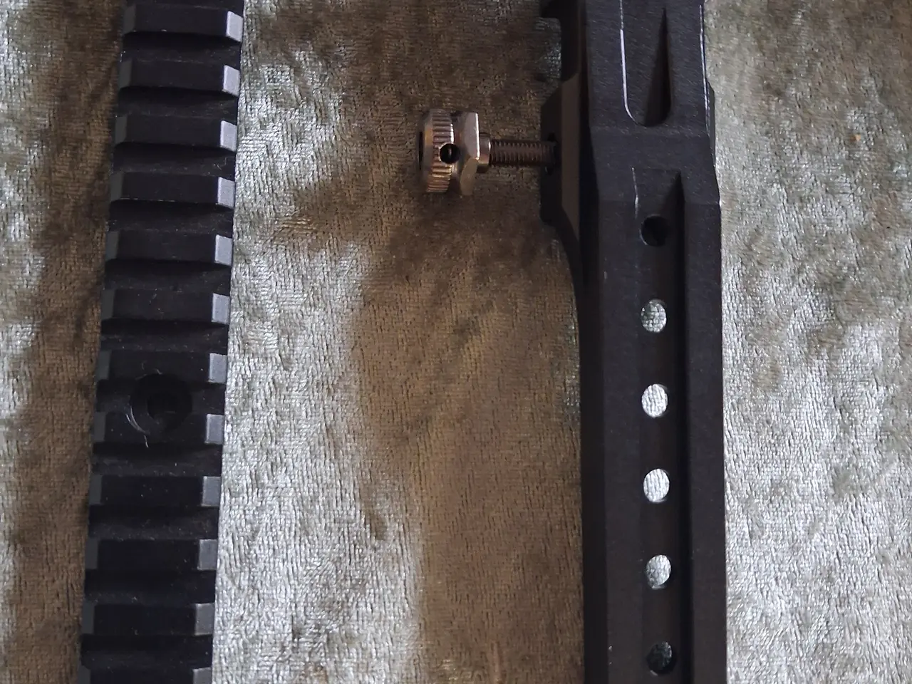 Billede 2 - Montage og rail