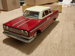 Mekanisk legetøjsbil. Toyota Crown 1970