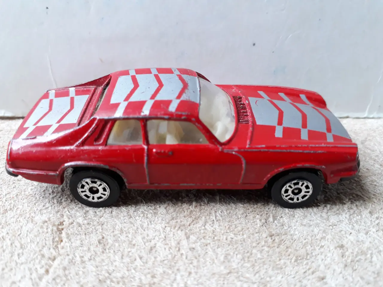 Billede 5 - 2 stk. Corgi Model Biler