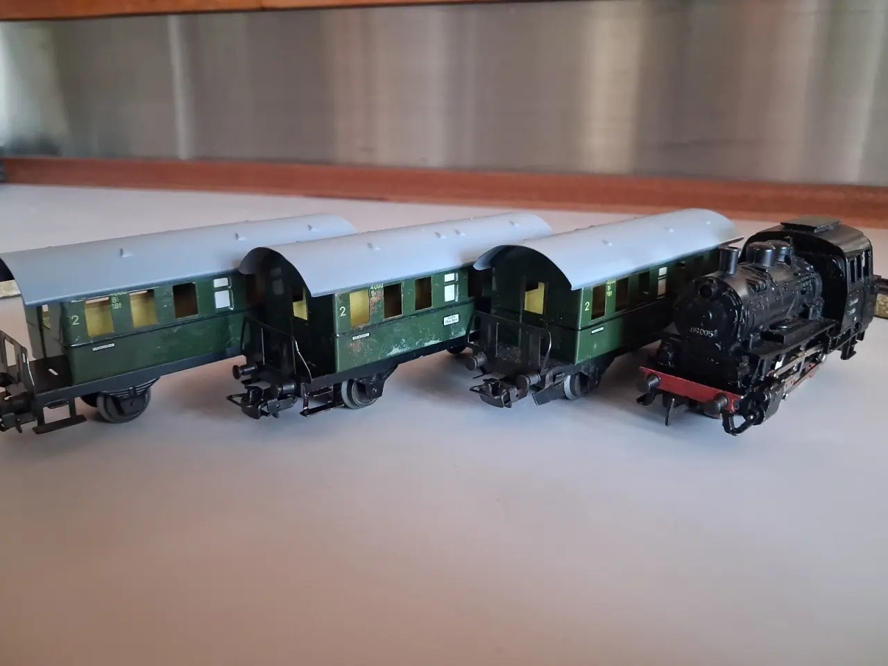 Billede 2 - Märklin Tenderlokomotiv #3000 m vogne H0 AC analog