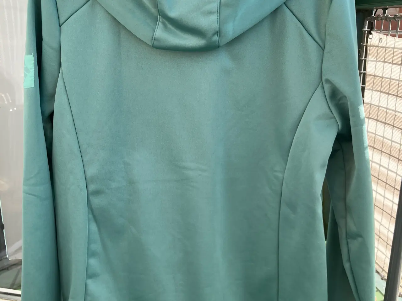 Billede 2 - Ny flot støvet turkisgrøn softshell jakke, 3-lags