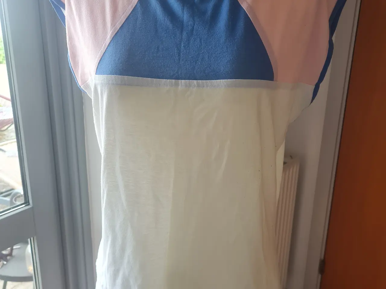 Billede 1 - Stinna top str L/ 42